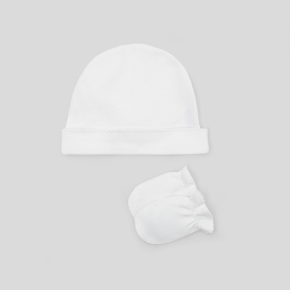 Baby hat and mittens set