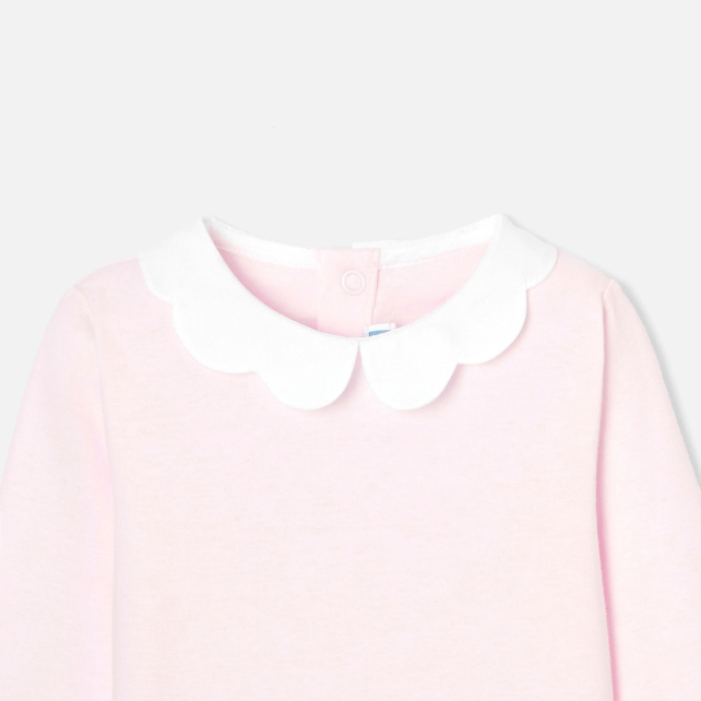 Körpə qız üçün bodi Körpə qız üçün bodi