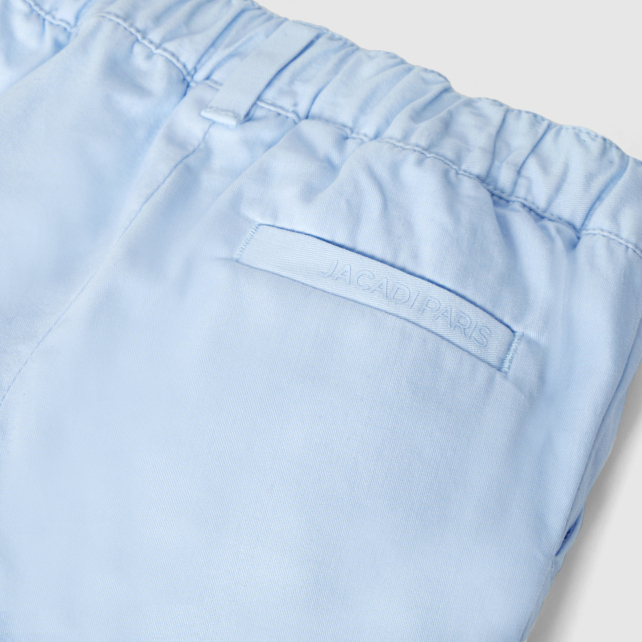 Körpə oğlan üçün şort Körpə oğlan üçün şort