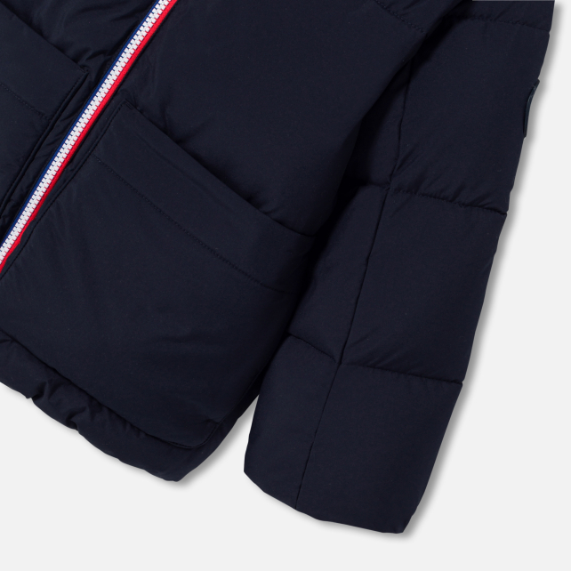 Oğlan üçün gödəkçə Oğlan üçün gödəkçə