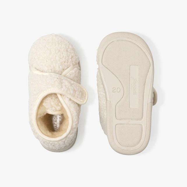 Baby sherpa slippers