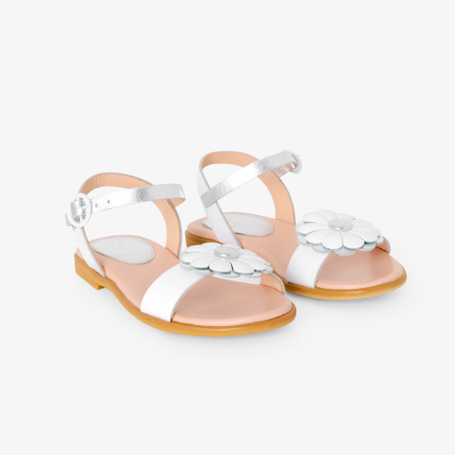 Uşaq üçün dəri səndəl ayaqqabılar