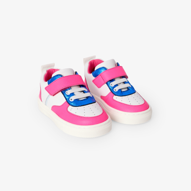 Baby girl leather trainers