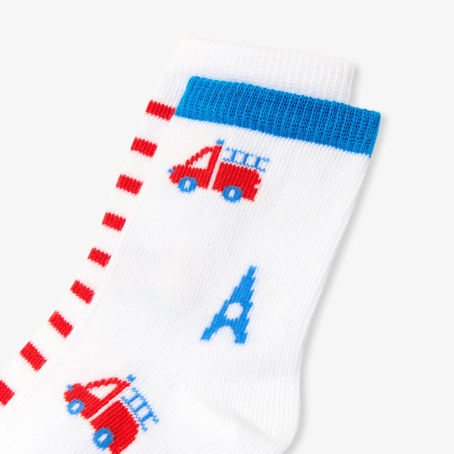 Körpə oğlan üçün corab dəsti