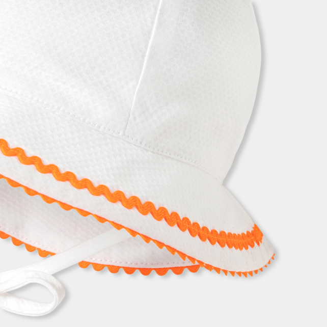 Körpə qız üçün pambıq papaq