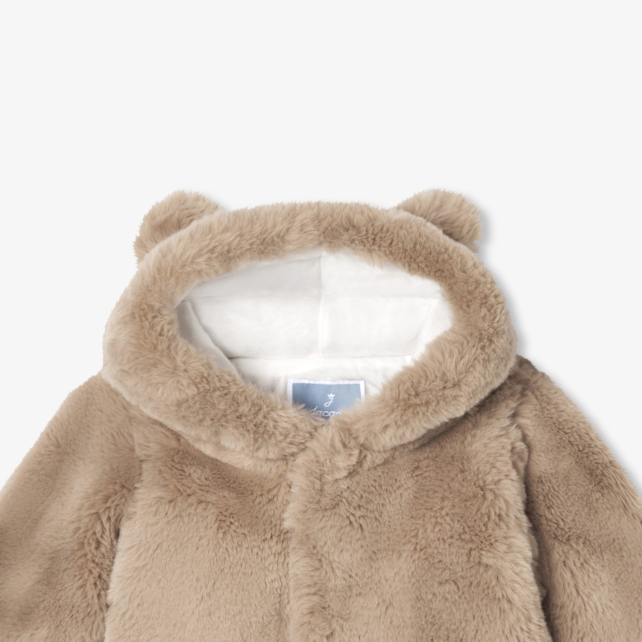 Baby coat in faux fur