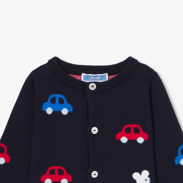 Körpə oğlan üçün toxunma kardiqan