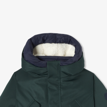 Oğlan üçün texniki parka