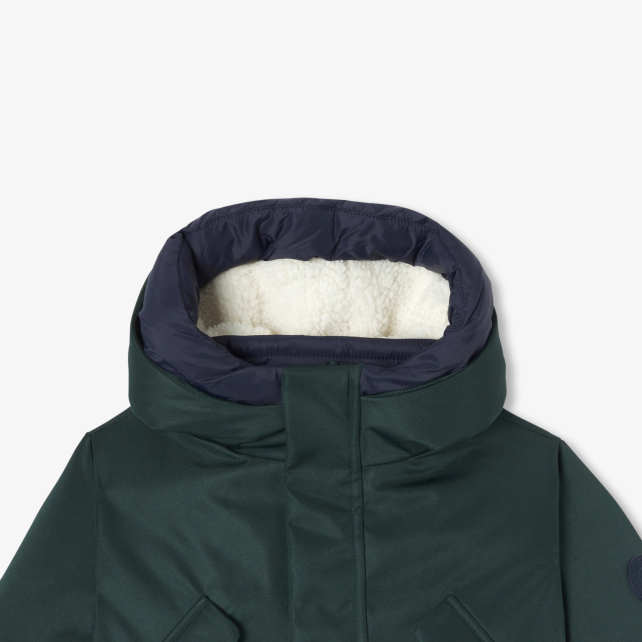 Oğlan üçün texniki parka