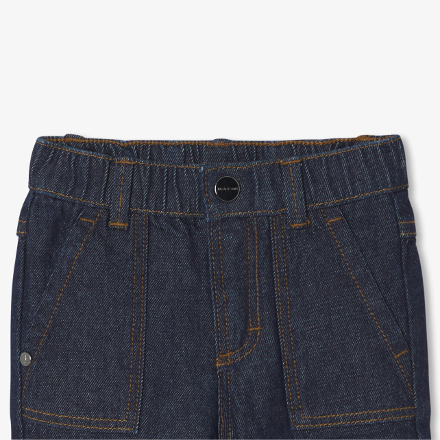 Körpə oğlan üçün elastik cins şalvar Körpə oğlan üçün elastik cins şalvar