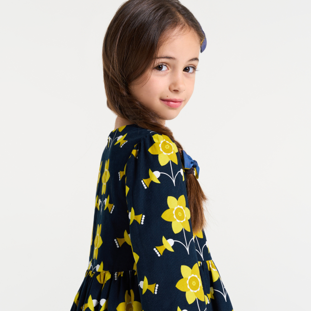 Girl dress in milleraies velvet 