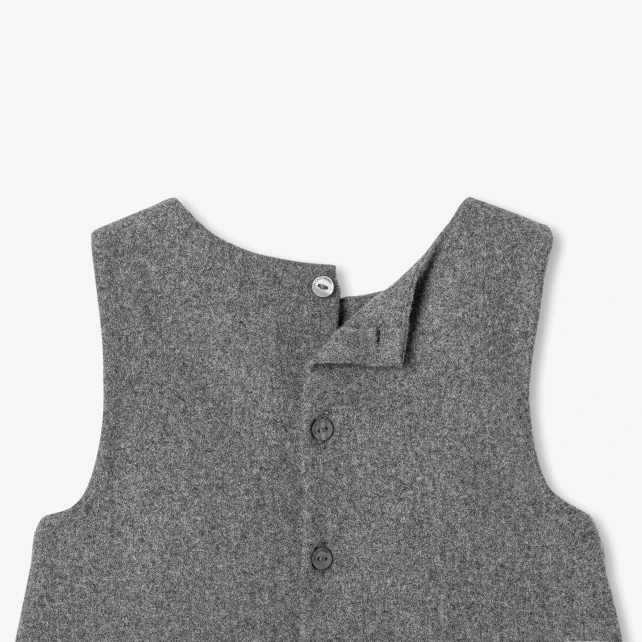 Körpə qız üçün flanel pinafor don