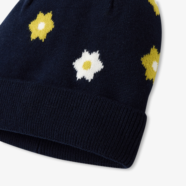 Körpə qız üçün papaq